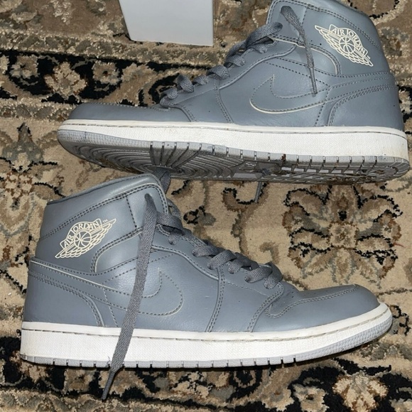 Unavailable - Picture 4 of 4